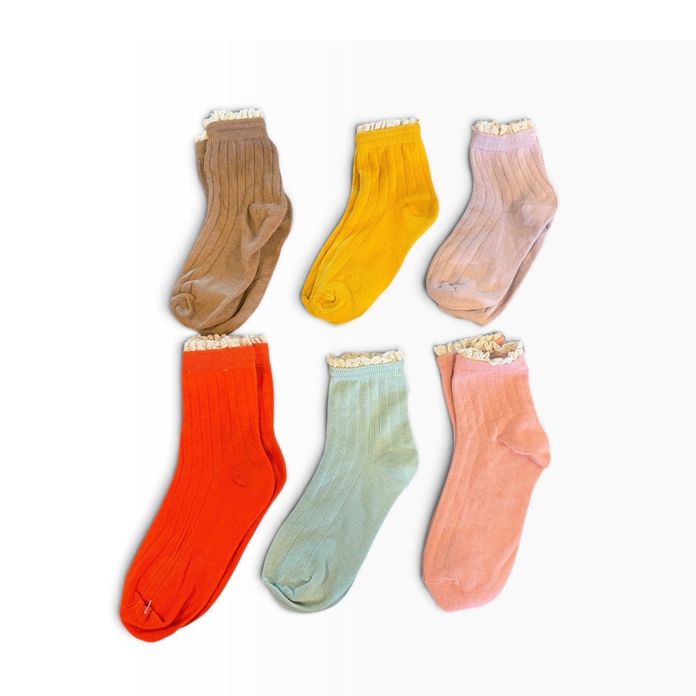 Womens Ruffle Trim Ankle Socks 6 Pair Set Ribbed Knit Scalloped Lace One Size